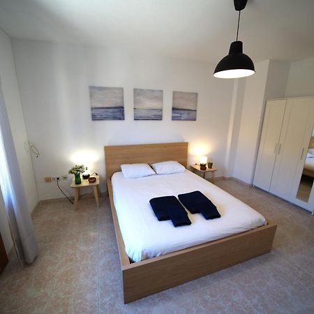 Casa Granada Budget Haus Bei Granada Dúrcal エクステリア 写真