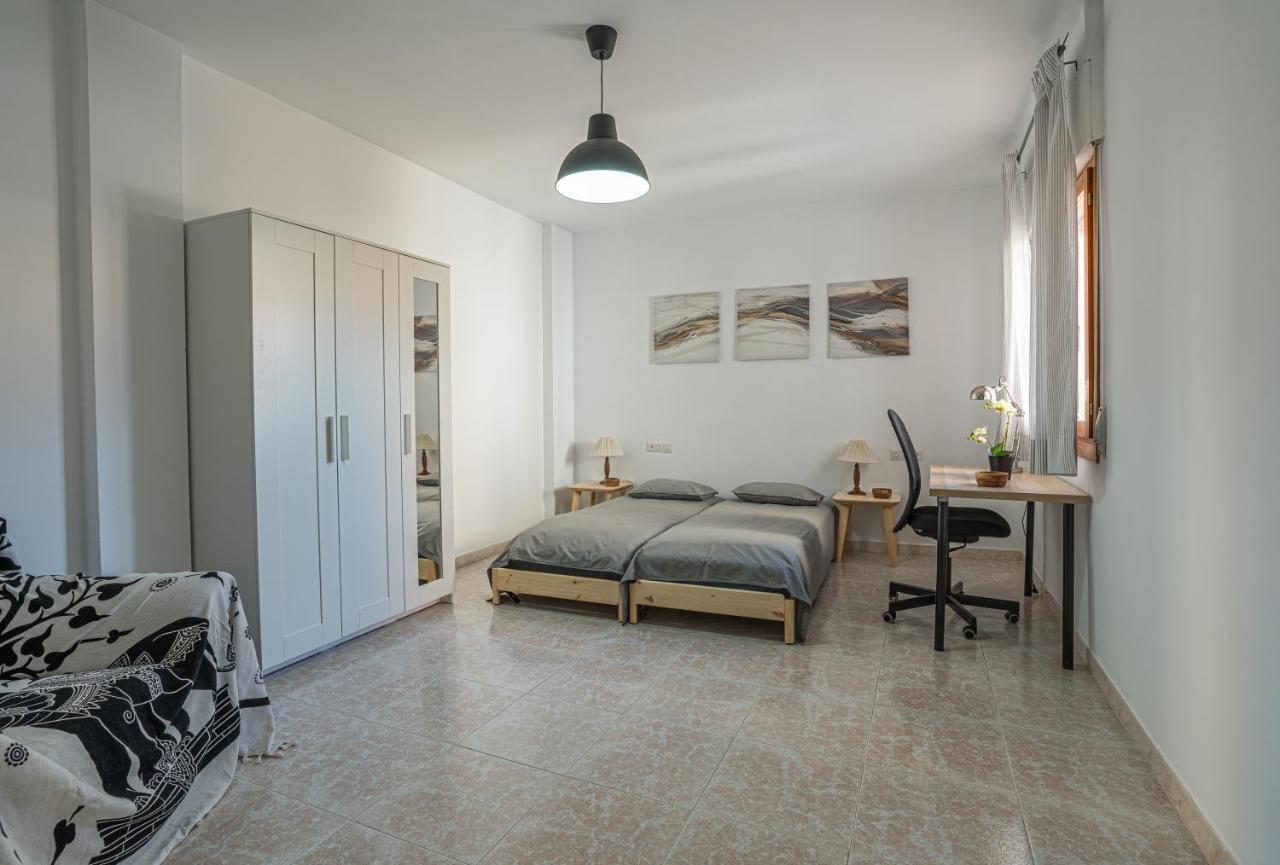 Casa Granada Budget Haus Bei Granada Dúrcal エクステリア 写真