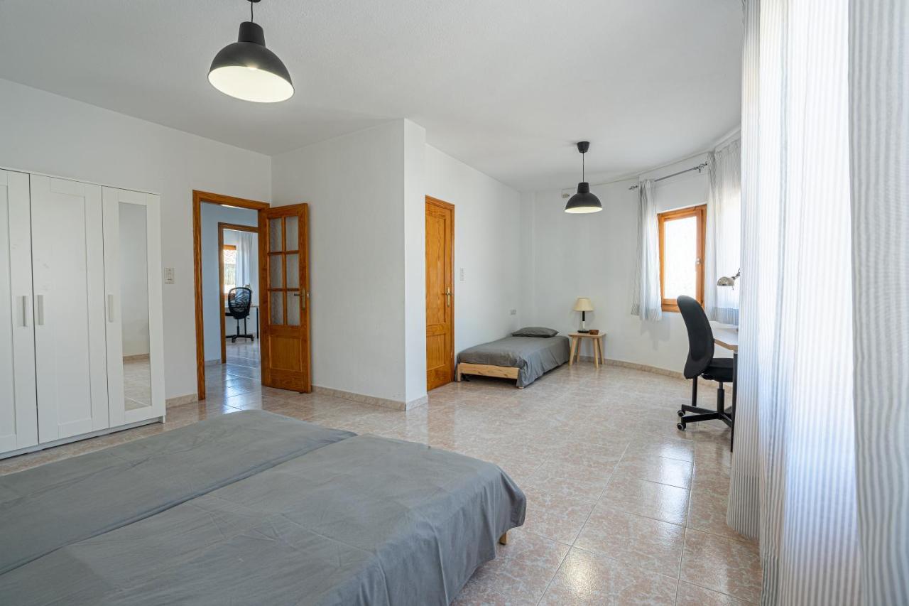 Casa Granada Budget Haus Bei Granada Dúrcal エクステリア 写真