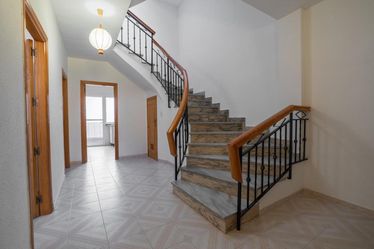 Casa Granada Budget Haus Bei Granada Dúrcal エクステリア 写真